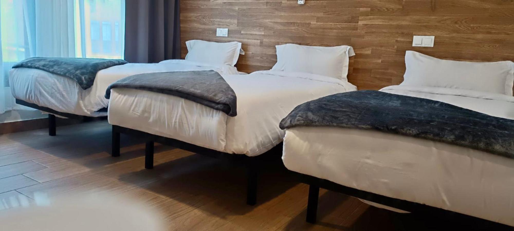 Apartahotel Golden Alcala Alcalá de Henares Exteriör bild